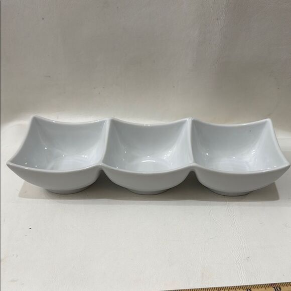 Simple Dining White Ceramic Triple Serveware Dish Condiments Snacks 11 X 3 1/2 - Picture 1 of 11